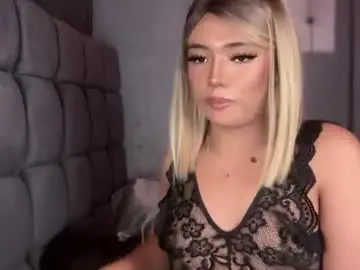 Chaturbate Watch Live Sex Cams of trexie_fucks15
