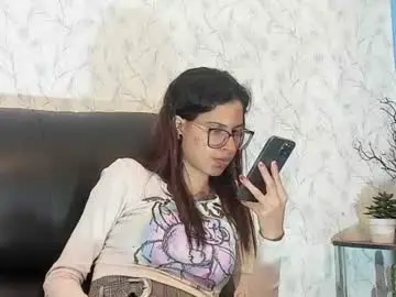 Chaturbate Best live sex cam show of emily_loperaa