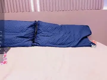 Chaturbate Sex Chat of mikaela_petite18