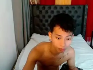 Chaturbate Live Sex Cam of urhotfuckingass
