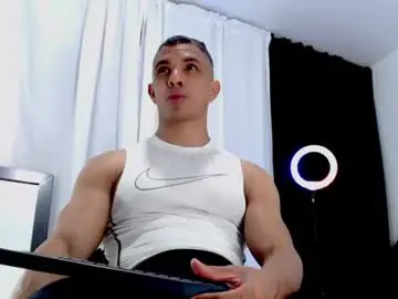 Chaturbate Sex Cam of antonywebb94