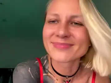 Chaturbate Live Sex of blonde_fuck_couple