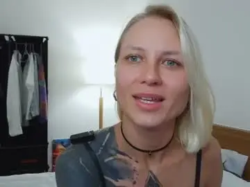 Chaturbate Nude Webcam of blonde_fuck_couple