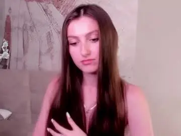 Chaturbate Free Porn Cam of louveniahurry