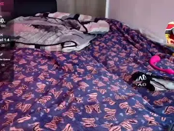 Chaturbate Live Sex Cam of mady_gh