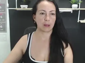 Chaturbate Best live sex cam show of lauryn_jones