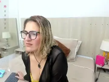 Chaturbate Nude Webcam of lesly_santodomingo