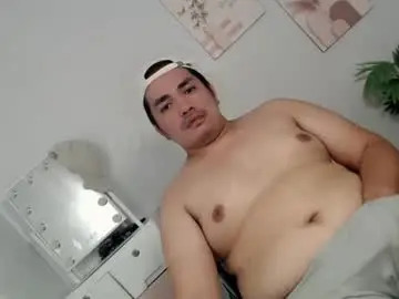 Chaturbate Live Sex of ure_fattytoy143