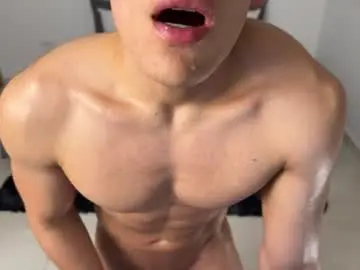 Chaturbate Free Porn Cam of max_lancaster