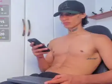 Chaturbate Live Sex Cam of jonryder_