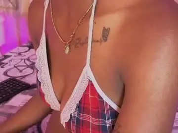 Chaturbate Free Live Porn of shanelle__