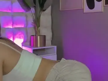 Chaturbate Sex Cam of astrid_velle