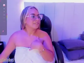 Chaturbate Private Sex Chat of mhonikbelucci