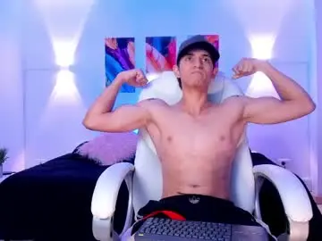 Chaturbate Live Sex Cam of axelfalcon