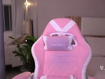 Chaturbate Watch Live Sex Cams of annyhizzle