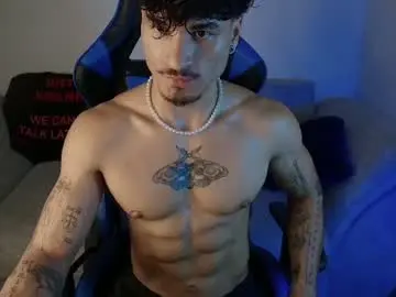Chaturbate Free Live Porn of thomas_fit1