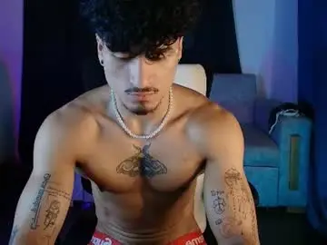 Chaturbate Live Sex Cam of thomas_fit1