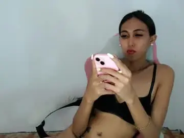 Chaturbate Best live sex cam show of lucyseductive_