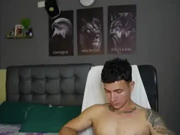 Chaturbate Live Sex Cam of onyx_voss
