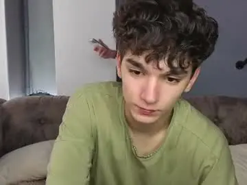 Chaturbate Private Sex Chat of em_chipsi