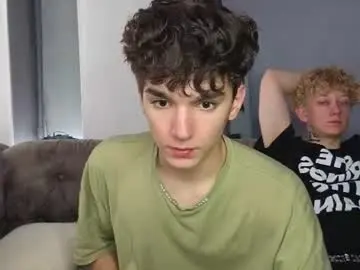 Chaturbate Sex Cam of em_chipsi