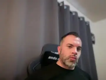 Chaturbate Free Live Porn of tylerdavidxxx