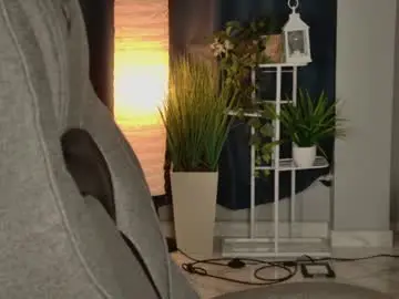Chaturbate Sex Cam of kiramontoyaa