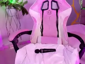 Chaturbate Adult Webcam of lunapleasure_