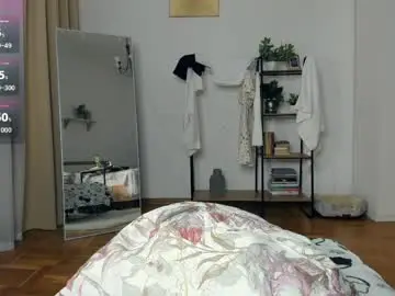 Chaturbate Watch Live Sex Cams of glossybabe_