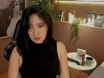 Chaturbate Best live sex cam show of skyylee_