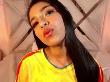 Chaturbate Nude Webcam of thalia_gomez__
