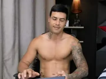 Chaturbate Free Porn Cam of andres_clark