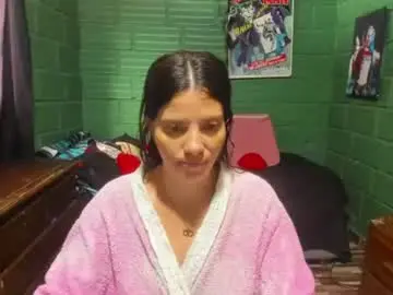 Chaturbate Live Sex Cam of danaarey