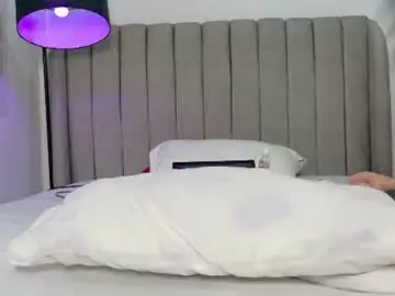 Chaturbate Free Live Porn of ebony_pearl69