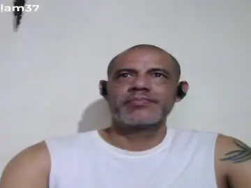 Chaturbate Best live sex cam show of retlam37