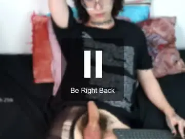 Chaturbate Live Sex Cam of salemqueer_
