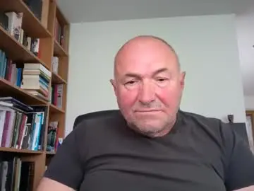 Chaturbate Watch Live Sex Cams of bartvel