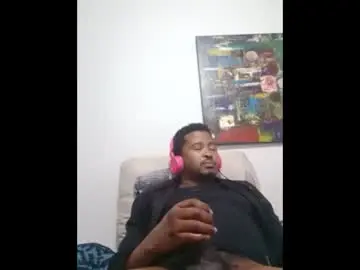 Chaturbate Live Sex Cam of dentzo