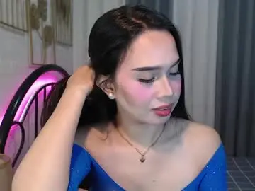 Chaturbate Free Porn Cam of hoelymolly