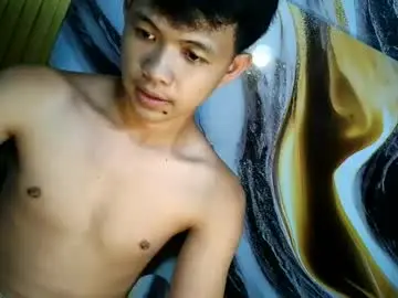 Chaturbate Live Porn of urasian_bbboyxxx