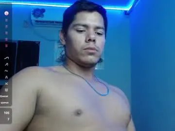 Chaturbate Live Sex Cam of klars_mood