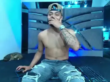 Chaturbate Live Porn of xanderstone00