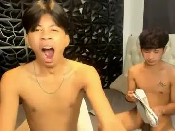 Chaturbate Nude Webcam of hugecockcum69