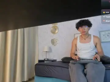 Chaturbate Adult Video Chat of lyan_twink
