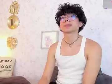 Chaturbate Adult Webcam of lyan_twink