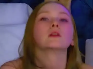 Chaturbate Live Sex Cam of agatafoxley