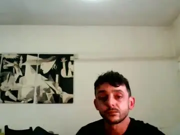 Chaturbate Adult Webcams of carlos037tm