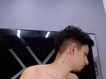Chaturbate Sex Cam of allan_collins_