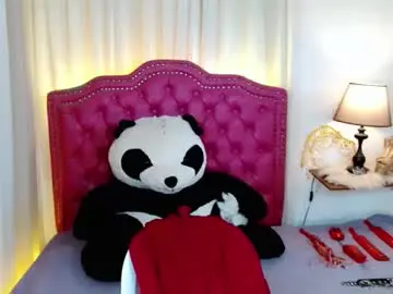 Chaturbate Live Sex Cam of princessyanzy