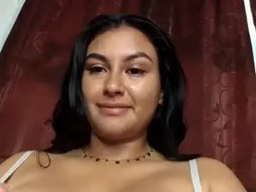 Chaturbate Live Porn of sara_mike666